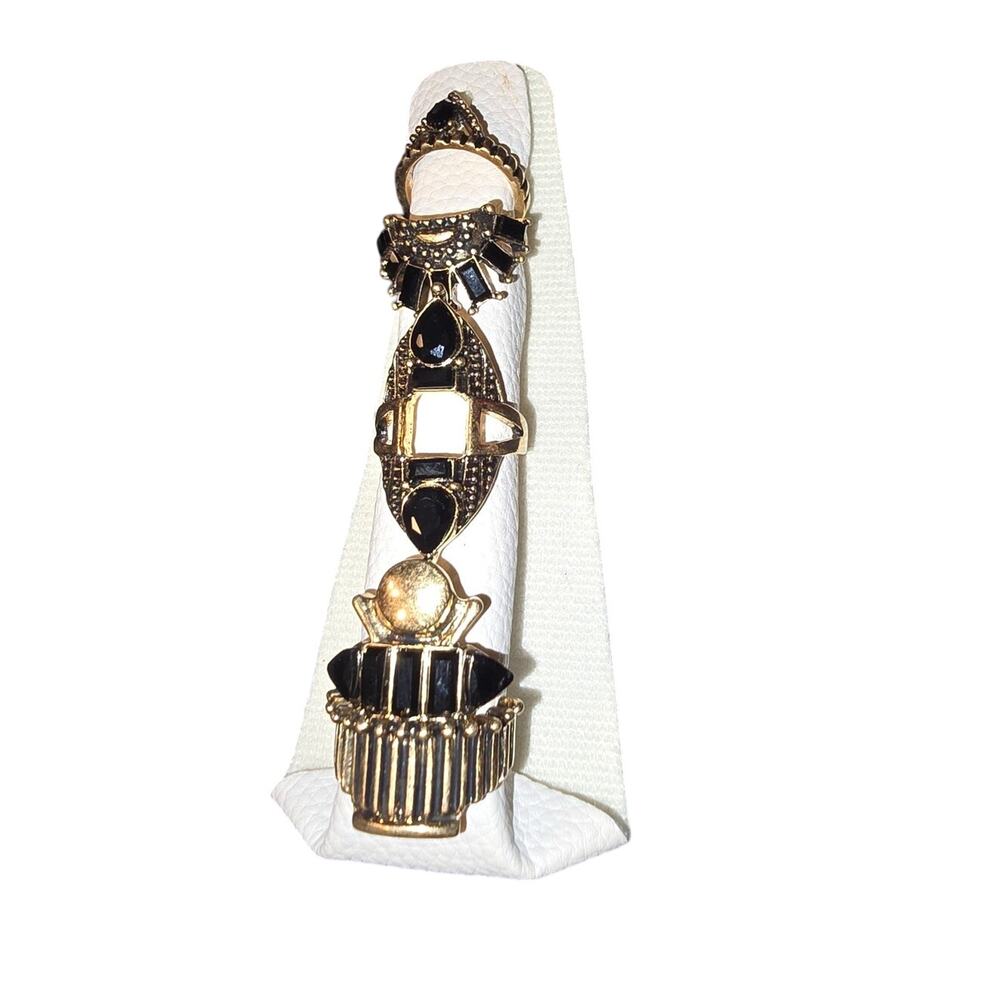 Free People 4-Piece Gold & Black Ring Set NWT - Picture 3 of 4